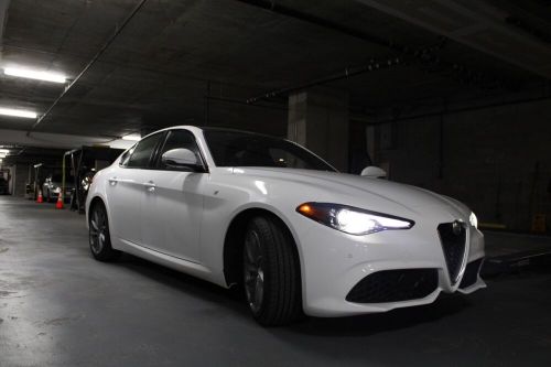 2022 Alfa Romeo Giulia, US $27,149.99, image 15