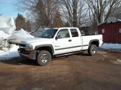 2001 chevrolet silverado 2500 hd ls extended cab pickup 4-door 6.6l