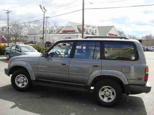 1997 Toyota Land Cruiser Base Sport Utility 4-Door 4.5L, image 5