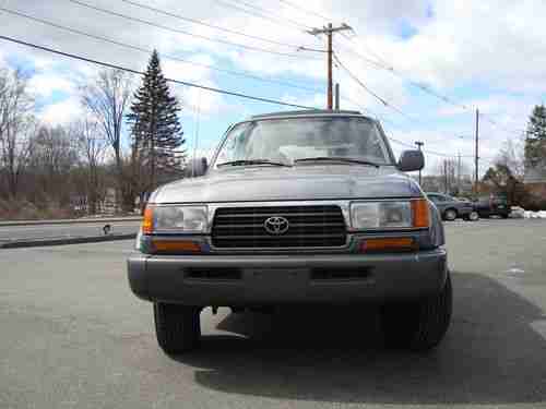 1997 Toyota Land Cruiser Base Sport Utility 4-Door 4.5L, image 7