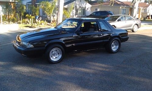 1992 ford mustang lx sedan 2-door 5.0l