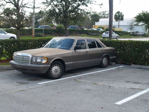 1988 560 SEL, image 2
