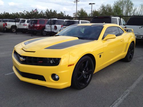 2012 chevrolet camaro ss coupe 2-door 6.2l