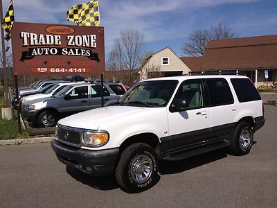 No reserve awd great tires super clean runs fantastic power everything sunroof!!