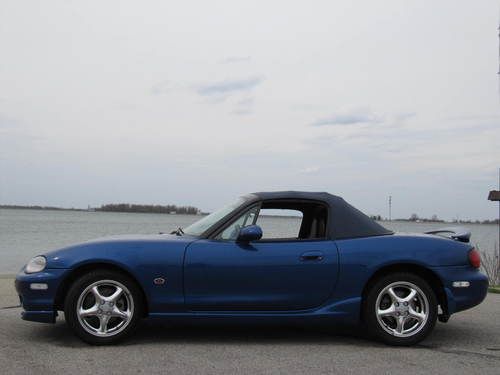 *1999 mazda miata mx5-garage kept*low miles 11k-absolute beauty! limited rare!*