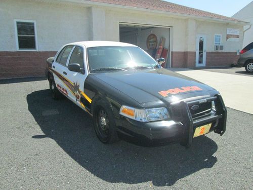 2008 ford crown victoria police interceptor sedan 4-door 4.6l