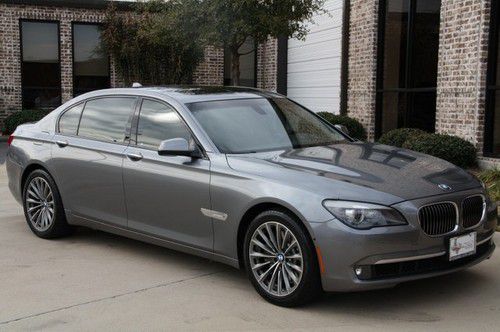 Sport,luxury seating,prem sound,convenience,camera pkg,ceramic controls,sirius