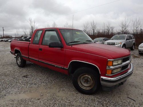 1995 chevrolet c/k 1500 ext cab 2wd 143 (kim edlen or julie 317-839