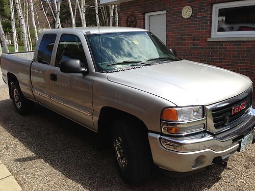 2006 gmc sierra 1500 sle extended cab pickup plow included