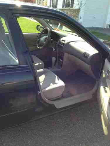 2001 Toyota Corolla LE Sedan 4-Door 1.8L, US $4,200.00, image 10