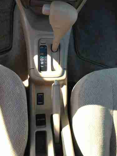 2001 Toyota Corolla LE Sedan 4-Door 1.8L, US $4,200.00, image 12