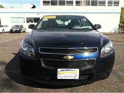 Low Mileage Great Conditioned Chevy Malibu, image 8