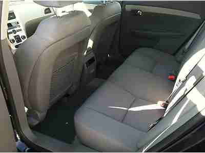 Low Mileage Great Conditioned Chevy Malibu, image 11