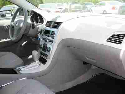 Low Mileage Great Conditioned Chevy Malibu, image 13