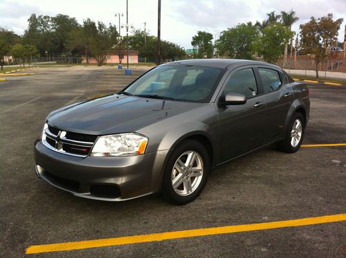 2012 dodge avenger sxt sedan 4-door 2.4l