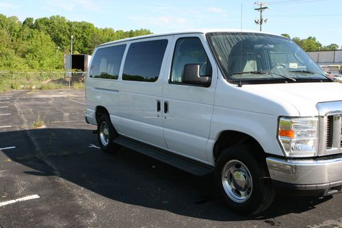 2008 Ford E150 XLT, 5.4L V8, 8 Passenger Van With Factory Trailer Towing Pkg., US $15,675.00, image 5