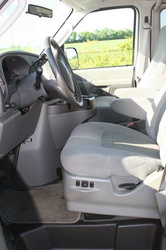 2008 Ford E150 XLT, 5.4L V8, 8 Passenger Van With Factory Trailer Towing Pkg., US $15,675.00, image 7