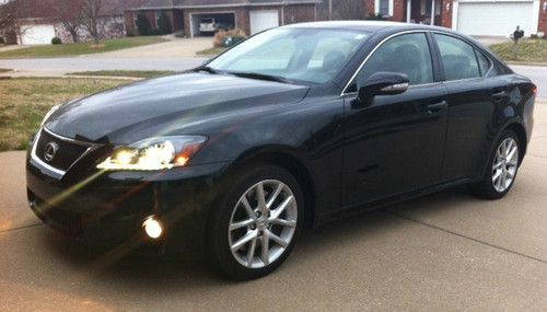 2011 lexus is 350 awd