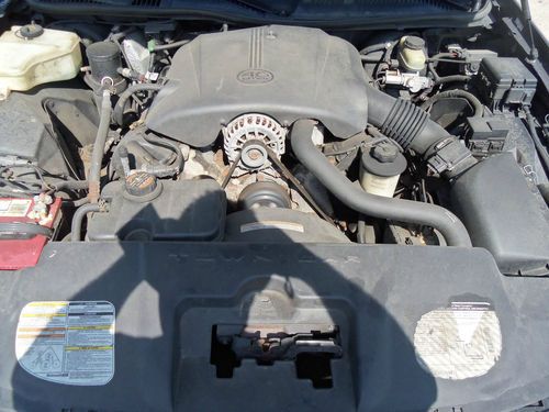 1999 lincoln town car signature sedan 4-door 4.6l