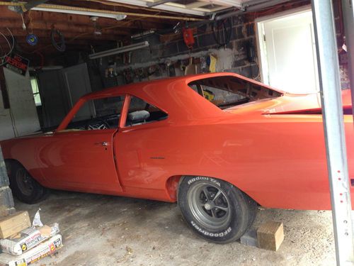 1970 plymouth roadrunner base 6.3l