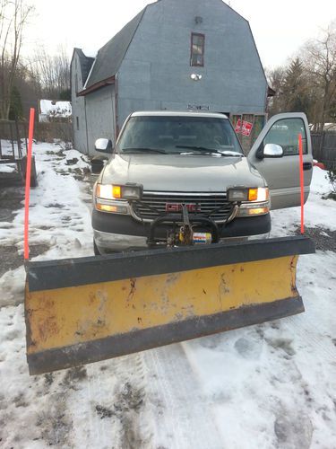 2001 gmc sierra 2500 hd sle standard cab pickup 2-door 8.1l snowplow plow
