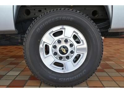 4X4 4WD REGULAR CAB SILVER LOW MILES LOW RESERVE WARRANTY 8