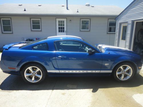 Used ford mustangs in iowa
