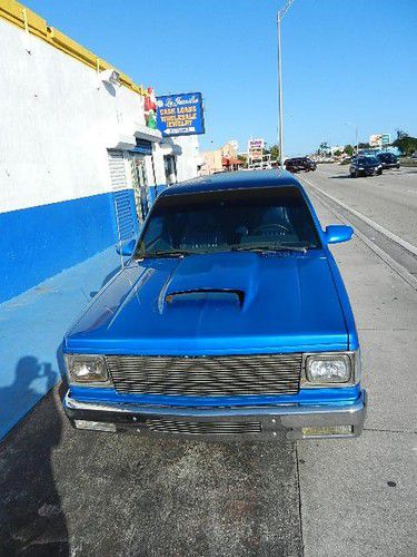 1988 chevrolet s10 blazer base sport utility 2-door 2.8l *nice*