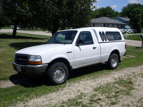 2000 ford ranger xl standard cab pickup 2-door 2.5l