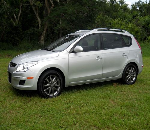 2012 hyundai elantra touring gls  10 year 100,000 mile warranty msrp $20,000