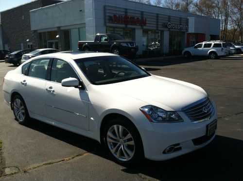 2010 infiniti m35 base