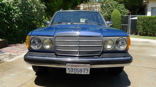 1983 Mercedes 300TD Station Wagon, US $5,000.00, image 2