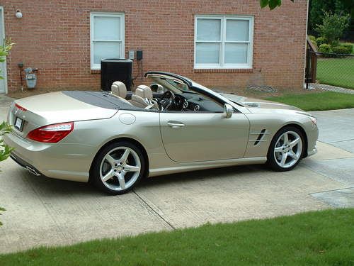 2013 Mercedes Benz SL550 Twin Turbo 3900 miles and in mint condition 118k list, US $109,900.00, image 17