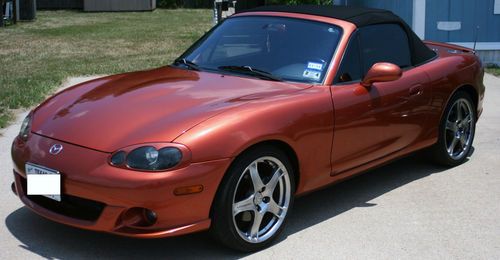 2005 mazda mx-5 mazdaspeed convertible. 1 owner. less than 31,000 miles!!!!!