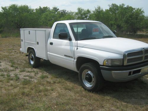 1996 dodge white 2500 ram good condition  utility body