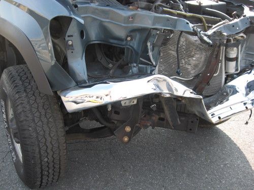 NO RESERVE 2006 Chevrolet Colorado 4X4 LOW MILES WRECKED SALVAGE REPAIRABLE, image 9