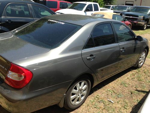 2004 toyota camry le sedan 4-door 3.0l