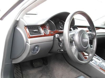 2005 AUDI A8 QUATTRO AWD SILVER BLACK LEATHER GPS LOW RESERVE CD PARCTRONIC, image 9