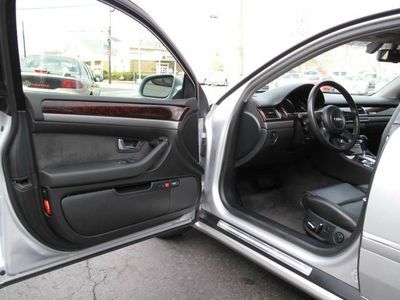 2005 AUDI A8 QUATTRO AWD SILVER BLACK LEATHER GPS LOW RESERVE CD PARCTRONIC, image 16