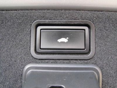 2005 AUDI A8 QUATTRO AWD SILVER BLACK LEATHER GPS LOW RESERVE CD PARCTRONIC, image 29