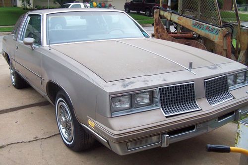 1983 cutless supreme brougham