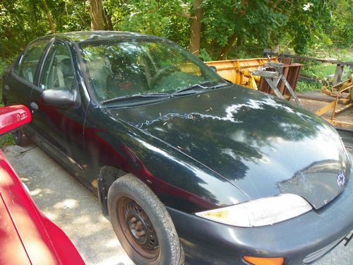1996 chevrolet cavalier ls sedan 4-door 2.4l