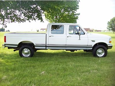 1997 FORD F250 4X4 7.3 DIESEL AUTO CREW CAB SHORT BED CALIFORNIA TRUCK RUST FREE, image 4