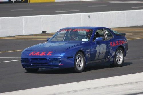 1986 porsche 944 turbo racecar