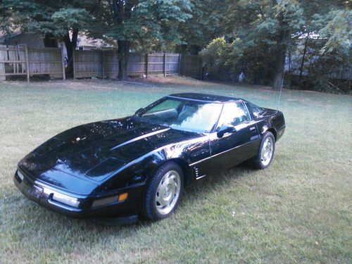 1996 Chevrolet Corvette Grand Sport Hatchback 2-Door 5.7L, image 2