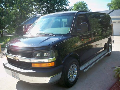 2004 black chevrolet express 1500 cargo work van 134491 miles one owner