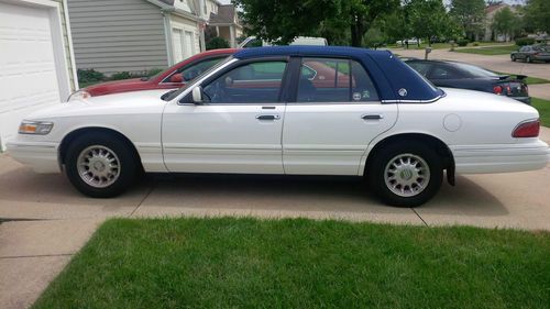 1995 mercury grand marquis ls sedan 4-door 4.6l