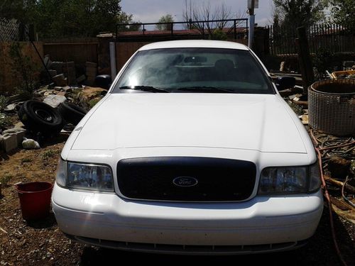 2007 ford crown victoria police interceptor sedan 4-door 4.6l