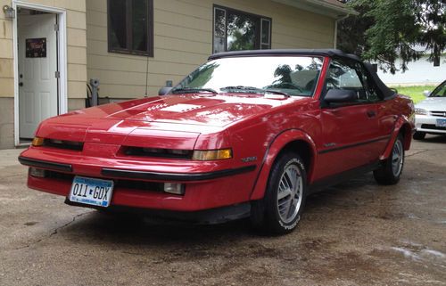 1988 pontiac sunbird gt convertible 2-door 2.0l