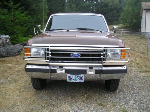 1991 ford f-250 xlt-lariat. exceptional, one owner.